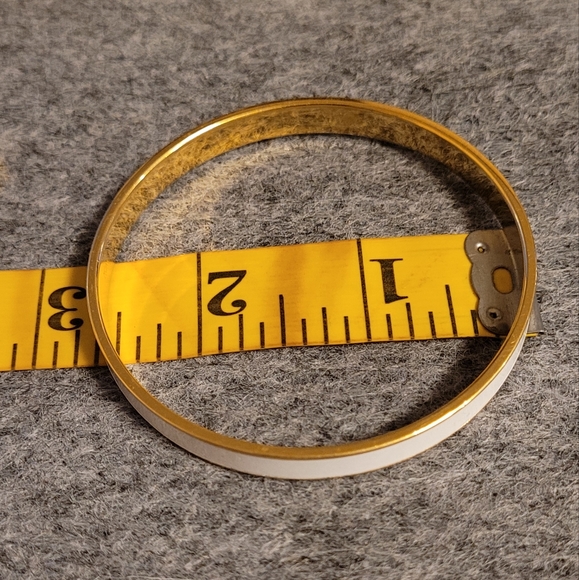 VINTAGE MONET BANGEL BRACELET - Picture 6 of 11